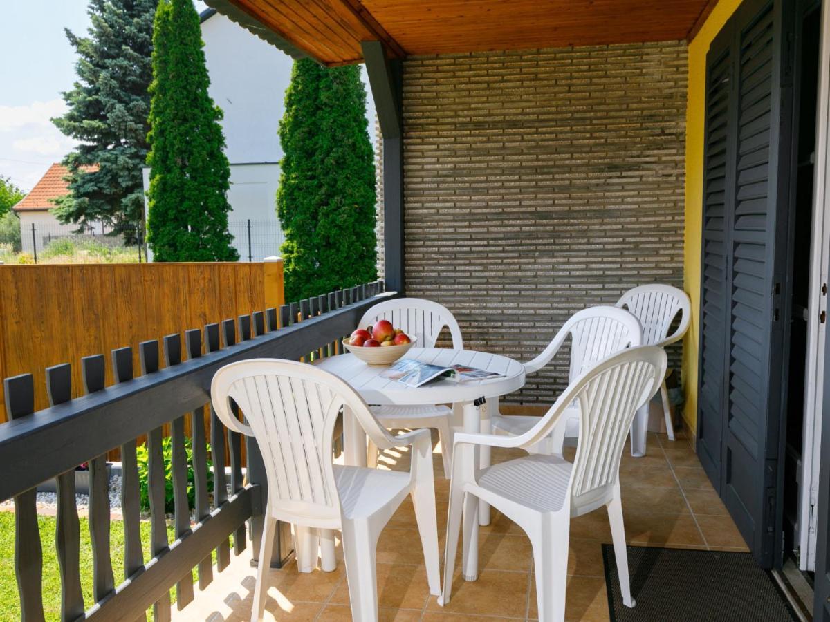 Holiday Home Hibiscus By Interhome Balatonkeresztur Exterior photo
